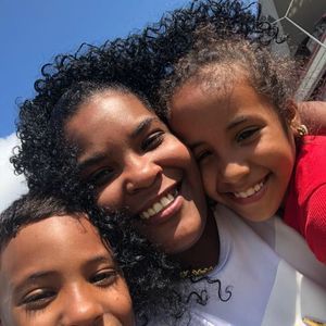 Meet your Posher, Taimis